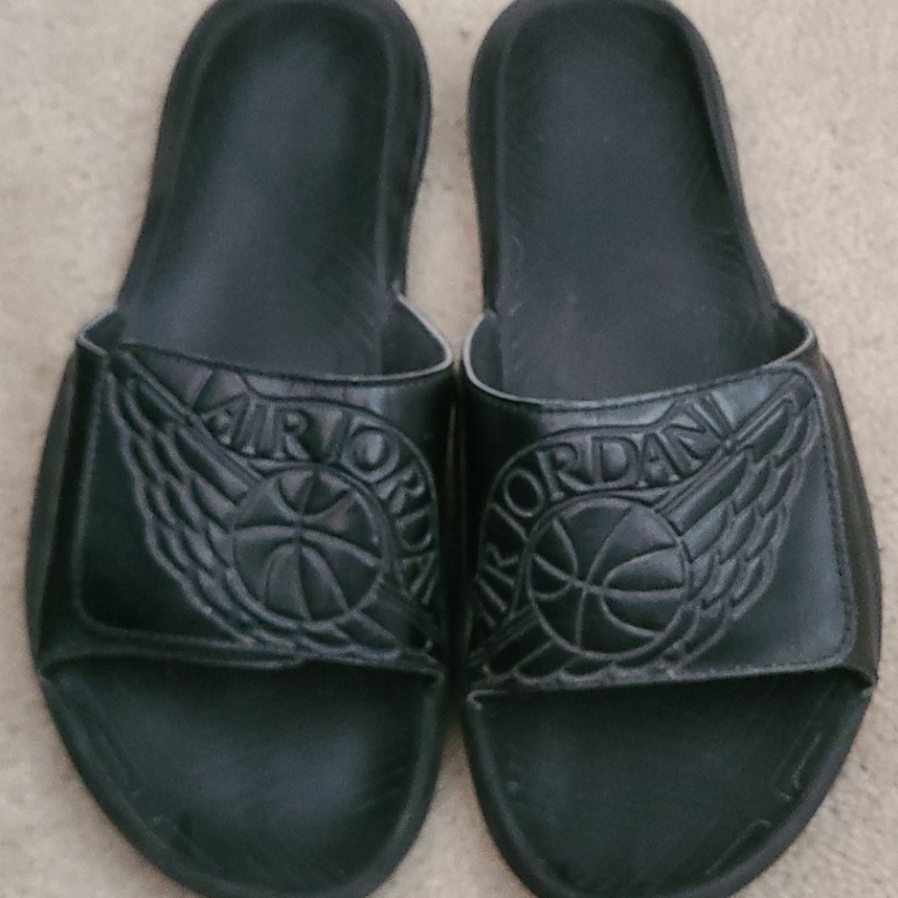Air jordan slides